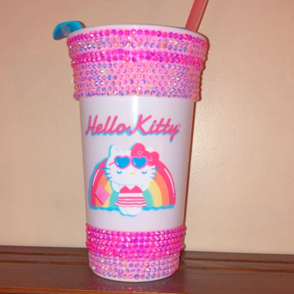 💗HUGE 32oz MEGA BLING RHINESTONE BEDAZZLED HELLO KITTY CUSTOM TUMBLER VENTI CUP